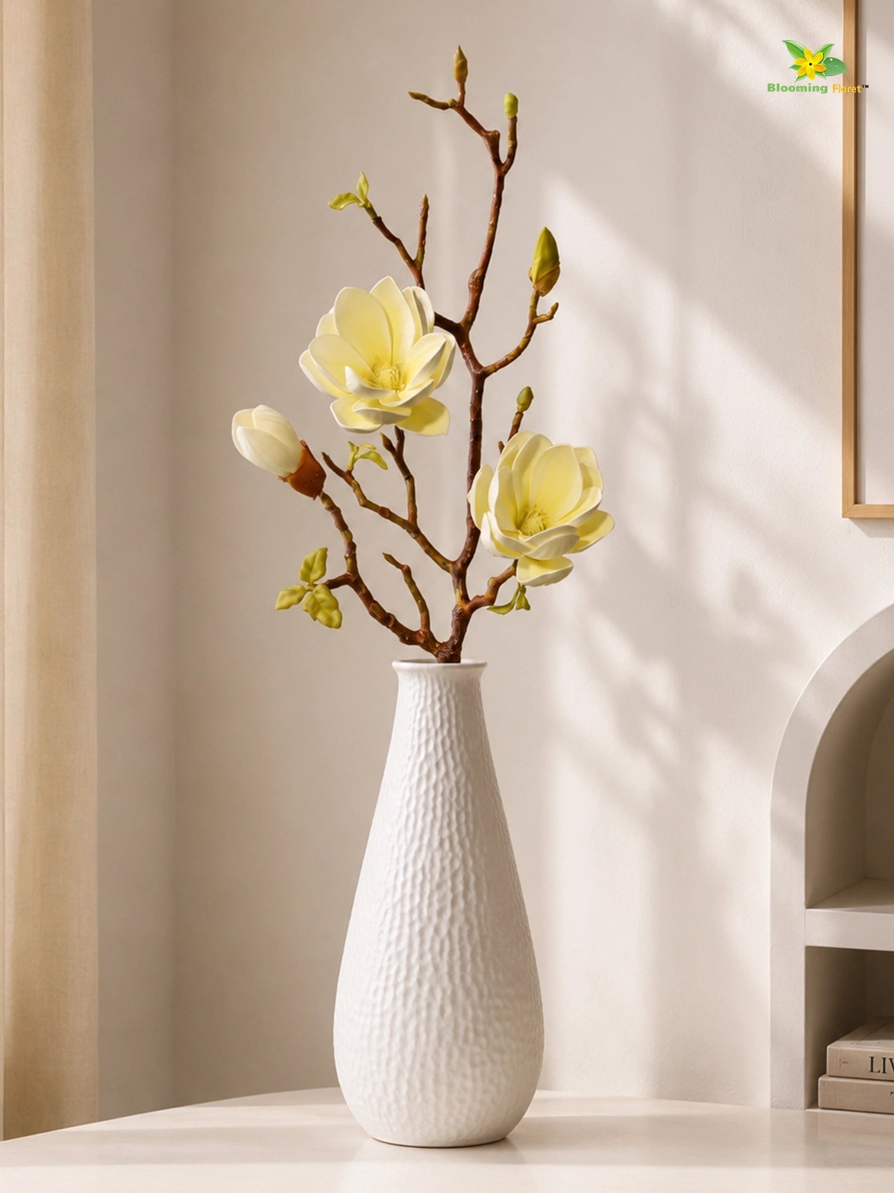 Magnolia Ikebana Flower Stick | White | 72 cm