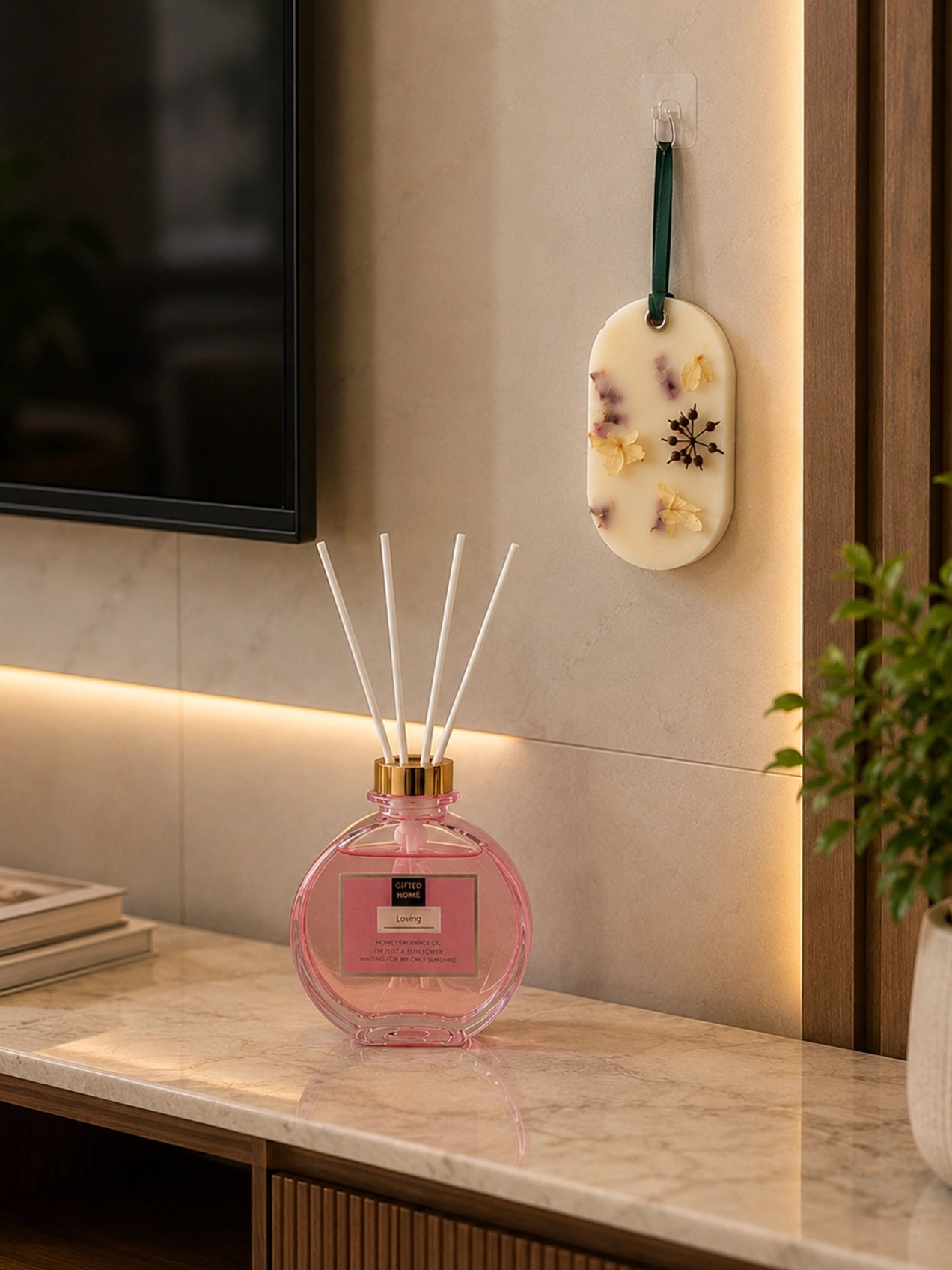 Reed Diffuser with Pink Lily Stick