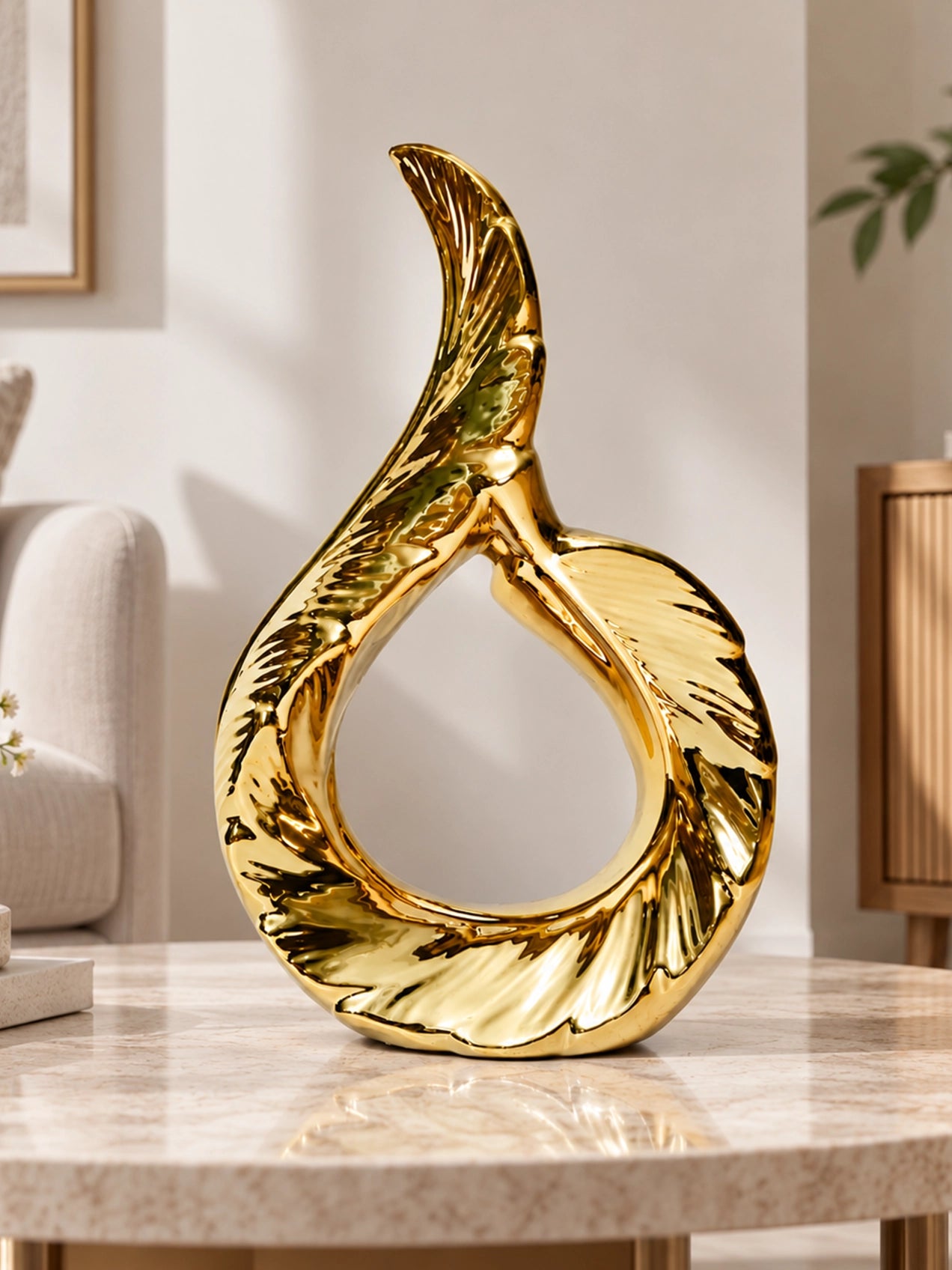 Ceramics Figurine Statue | Gold | 29 cm