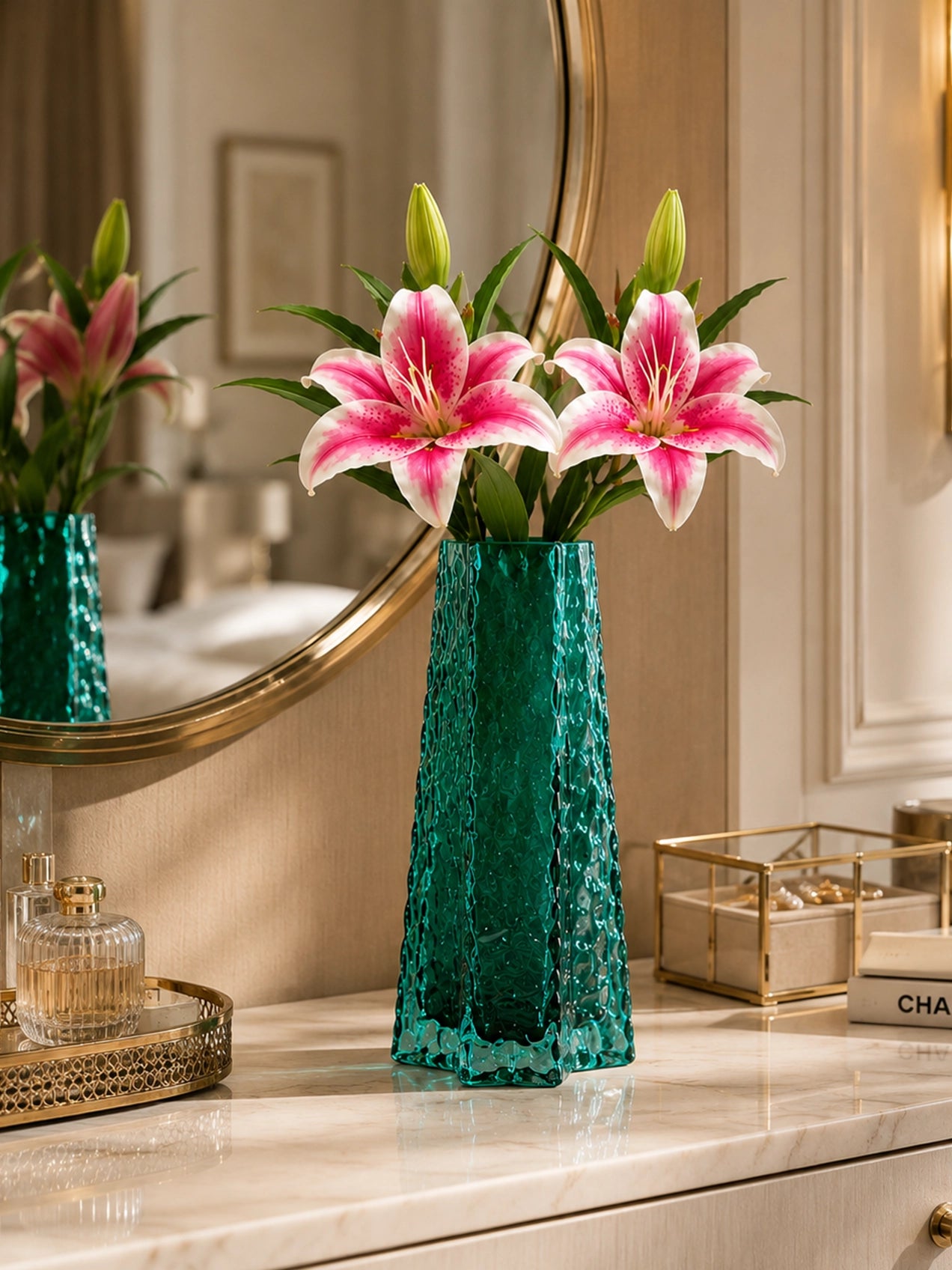 Prism Crystal Green Vase | 25 cm