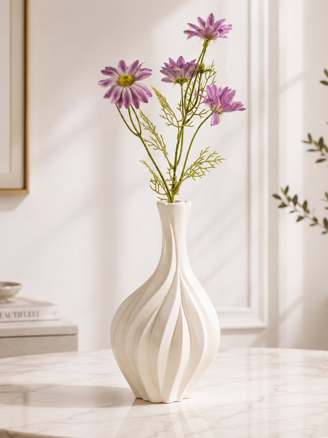 Chic Curves Ceramic Vase | 25 cm