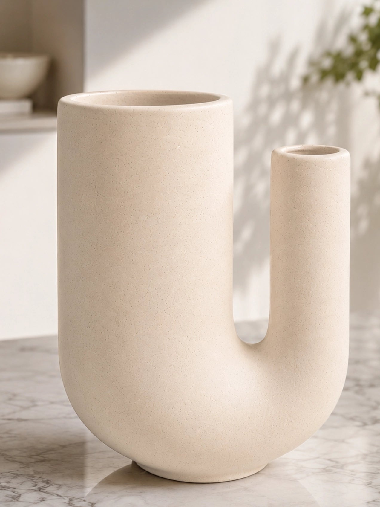 U-Shaped Vase | 17 cm