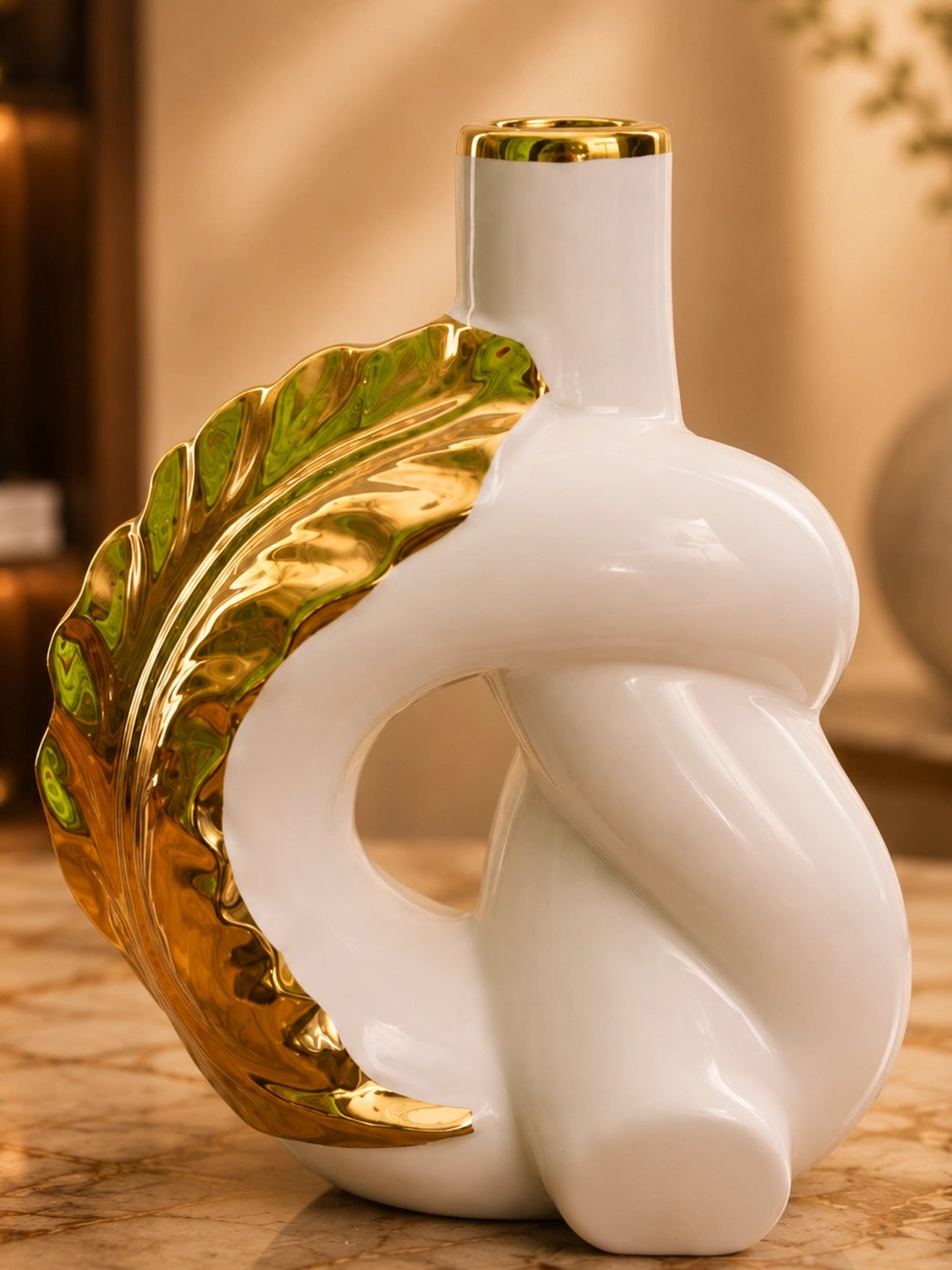 Modern Ceramic Leaf Vase | White | 20 cm