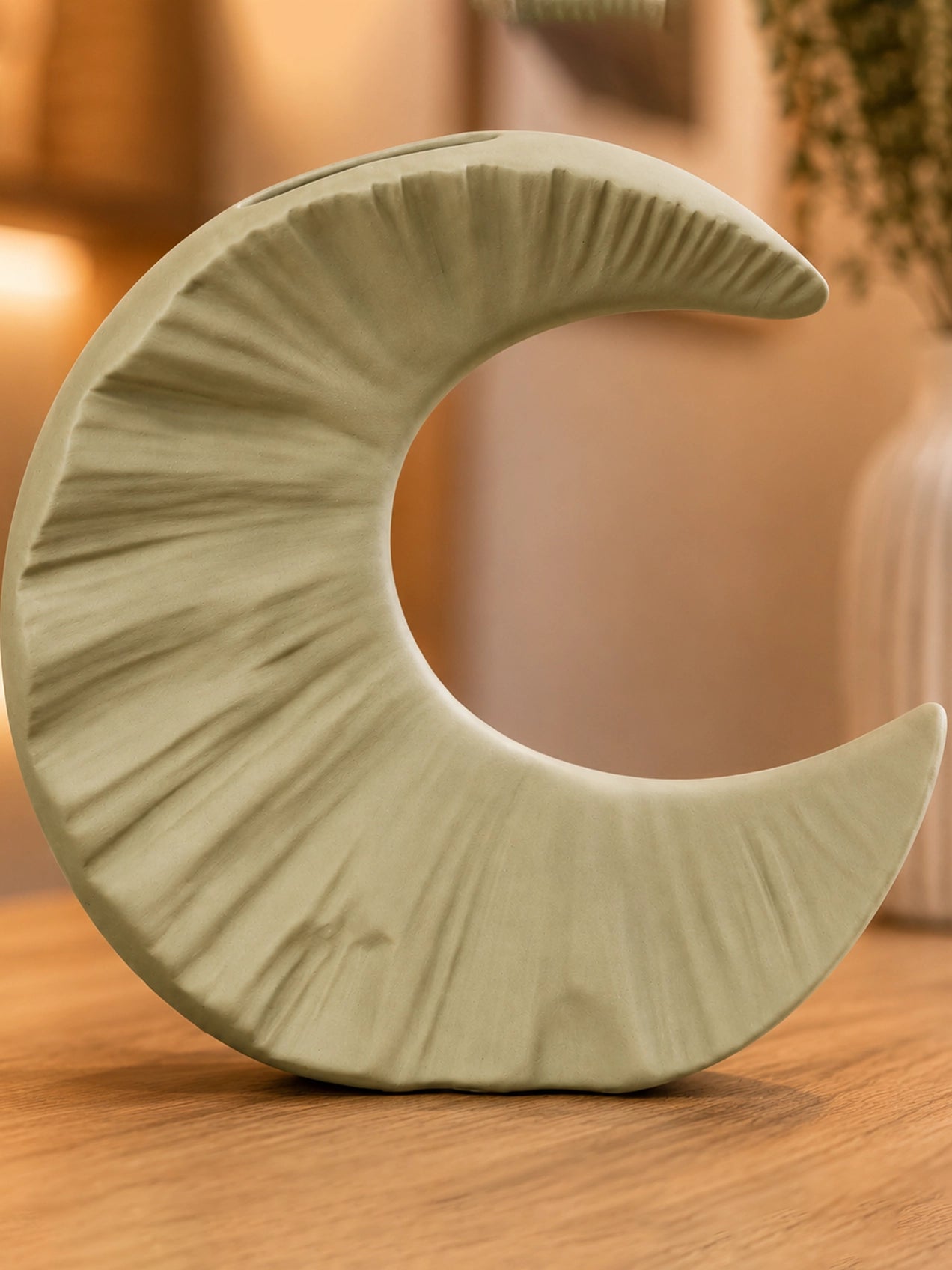 Half-Moon Ceramic Vase | Green | 18 cm