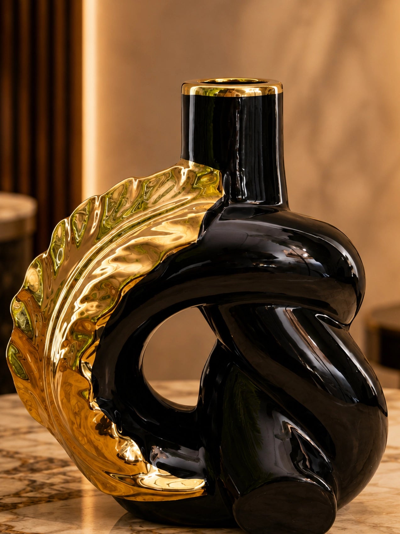 Modern Ceramic Leaf Vase | Black | 20 cm