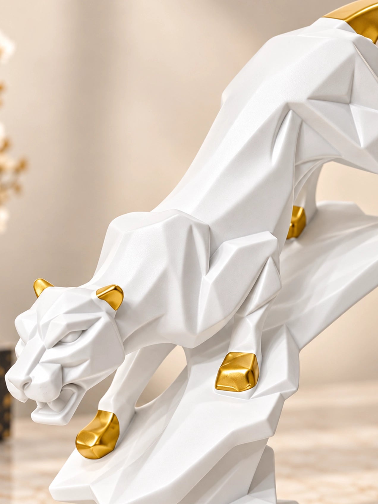 Modern Geometric Panther Sculpture | White | 25 cm