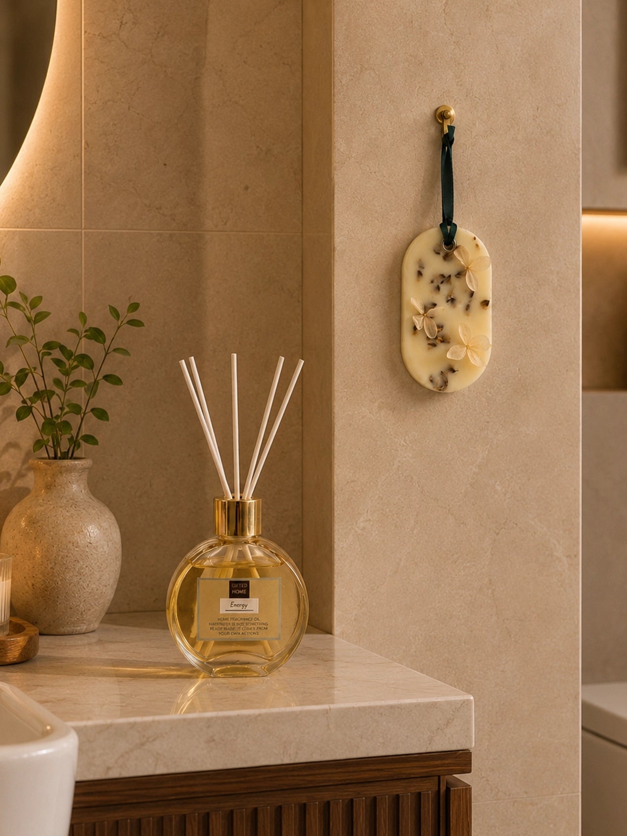 Reed Diffuser with Yellow Lily Stick
