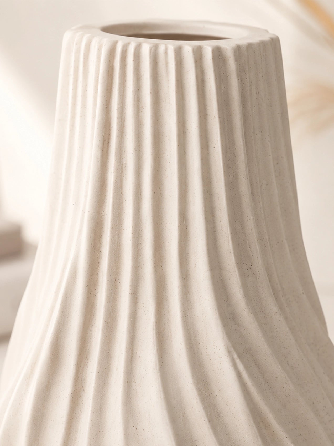 Ribber Spiral Vase | 24 cm