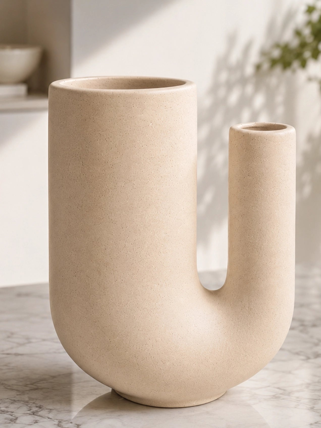 U-Shaped Vase | 17 cm