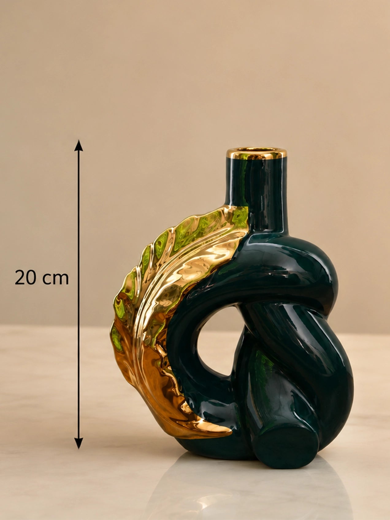 Modern Ceramic Leaf Vase | Green | 20 cm